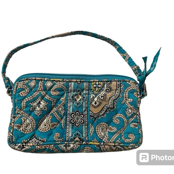 Vera Bradley Handbags - Vera Bradley Wristlet Purse